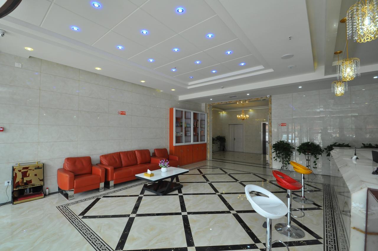 Thank Inn Chain Hotel West Eleven Road Mall Linyi  Exterior foto